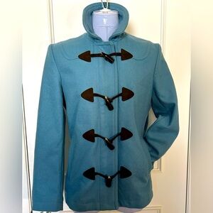 Gap blue coat with leather toggles, brand new condition, size medium